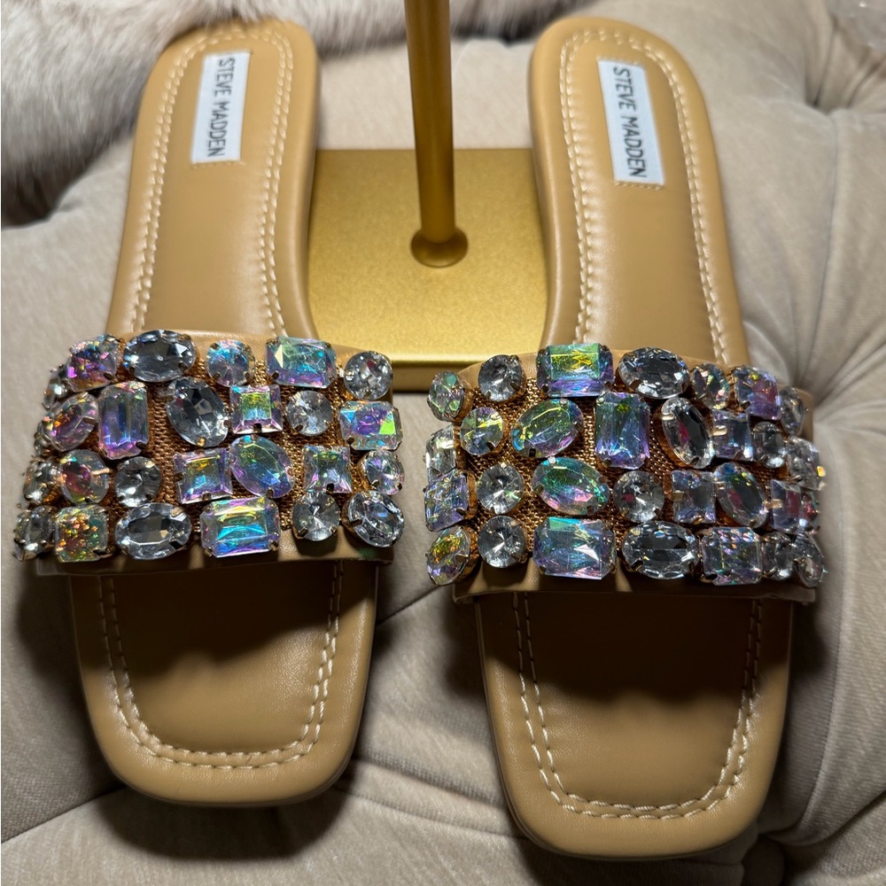 Steve Madden Jeweled Beige Slide Sandal